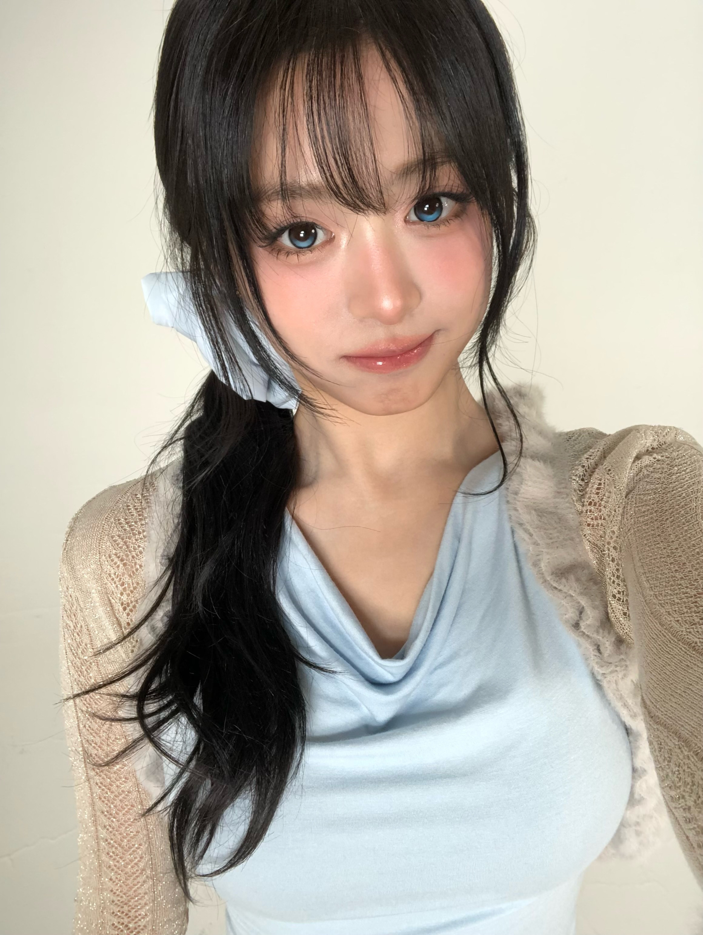 ahyeon 🦋郑雅譞 🦋郑雅贤 🦋郑雅娴 只知道实力、人气，各方面六女一