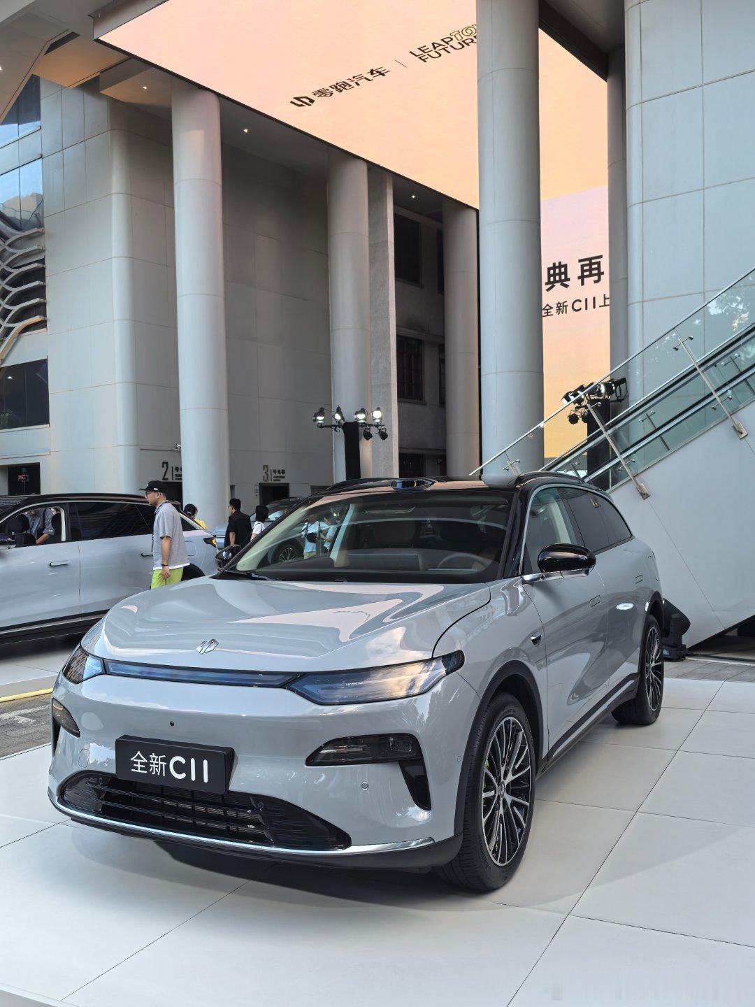 零跑C11为什么超25万用户选择零跑C11零跑全新C11不用纠结直接买零跑这波把