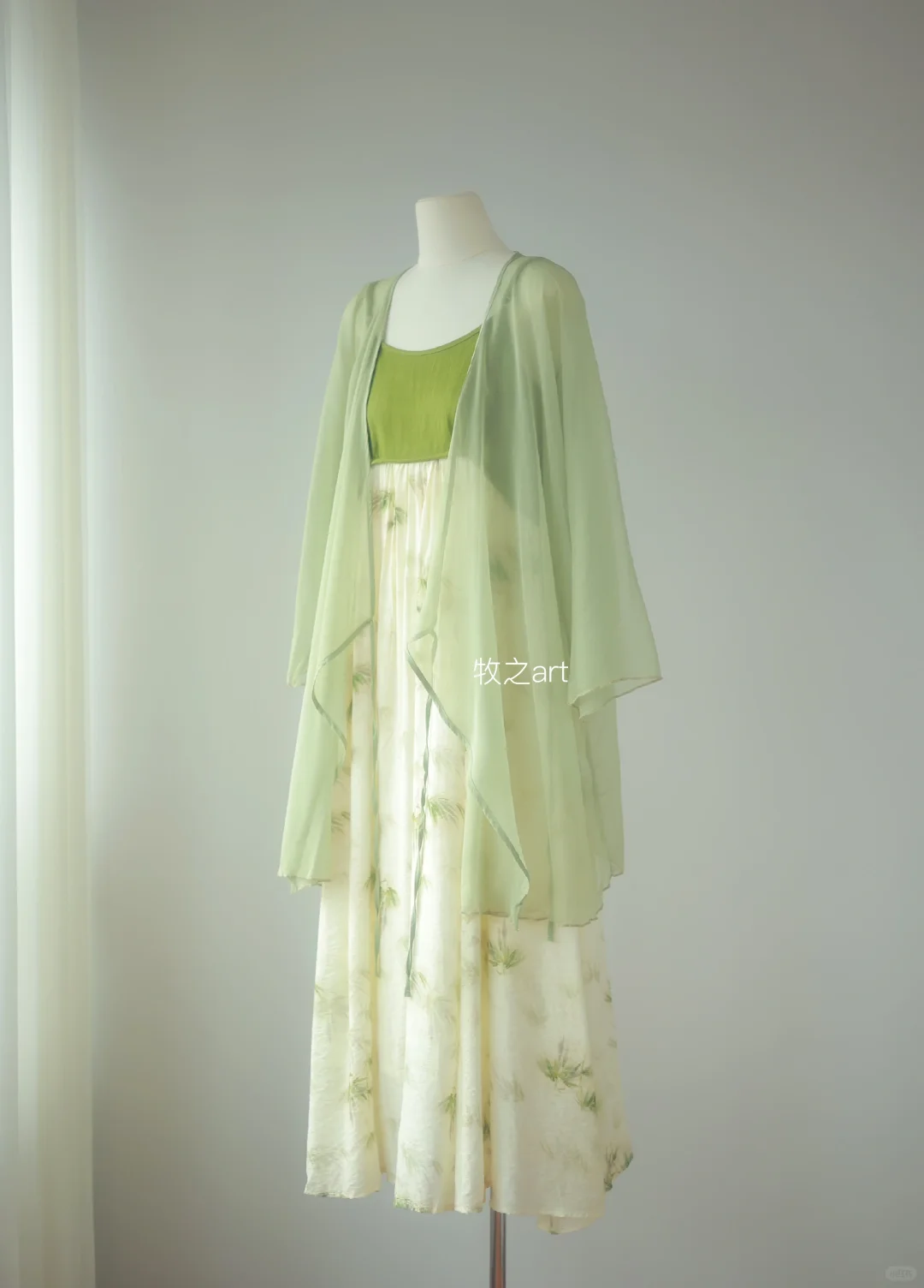 大摆吊带裙｜竹叶印花套装