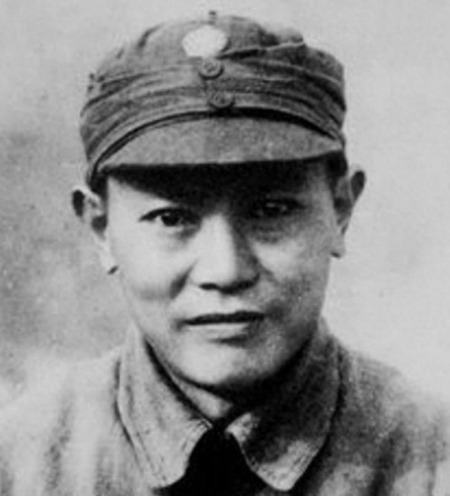 此人叛变新四军，1949年李先念主动宴请他，他举报：有人要叛变
1949年8月，