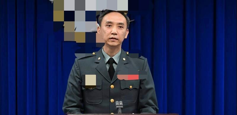 曾说”用集束弹打大陆不违法”的台军处长，被赖清德提拔升官了

据多家台媒报道，3