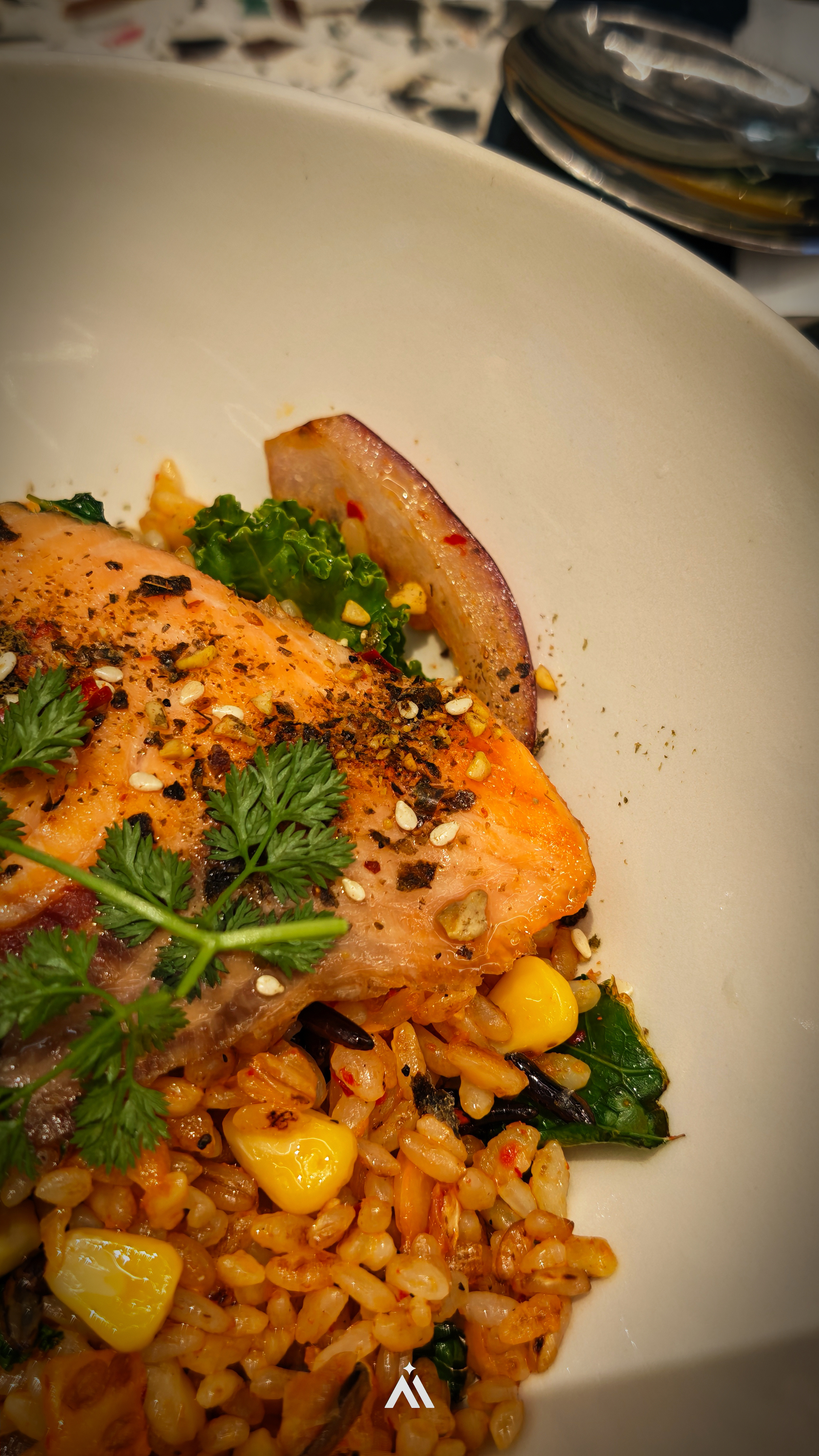 来gaga吃点，今天广州搞了一天，广州啥修好，就是没有交规！凑合一下吃吧，你吃没