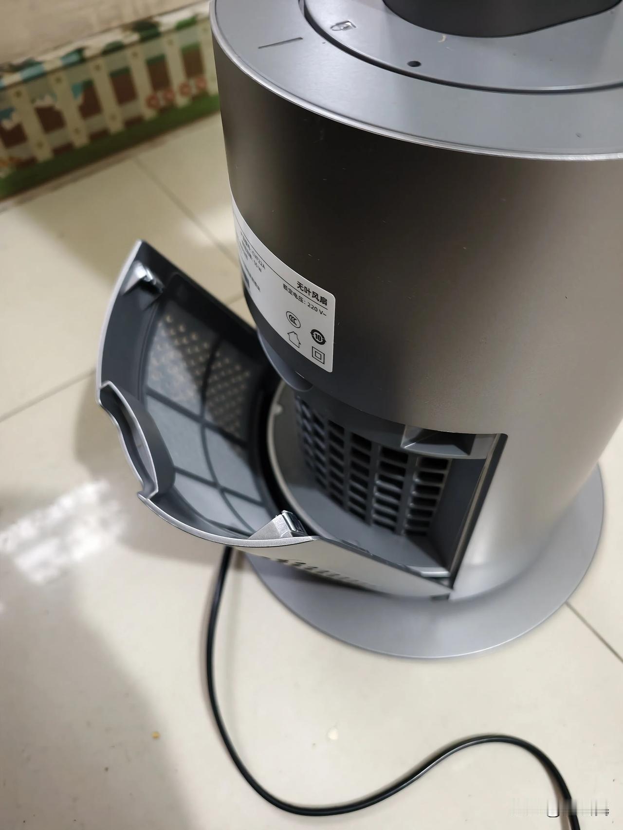 追觅这家公司怎么样？还是应该让它产品说话。

这几天我体验了一下追觅MF10仿生