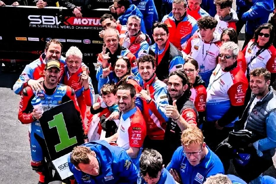 瓦伦丁·德比斯2026赛季WSBK五冠全纪录
 
（截至2026年5月17日捷克