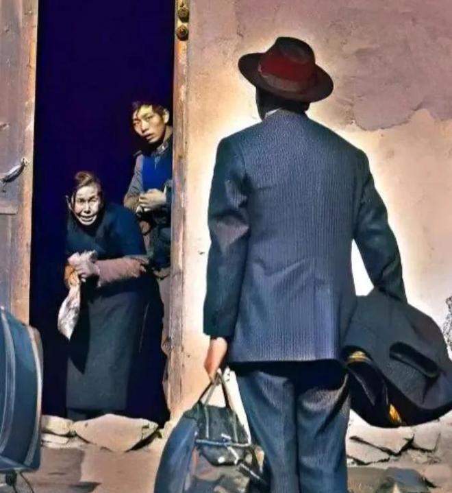 1984年，61岁的台湾老兵王德耀，终于回到了阔别37年的老家，当他敲响门后，一