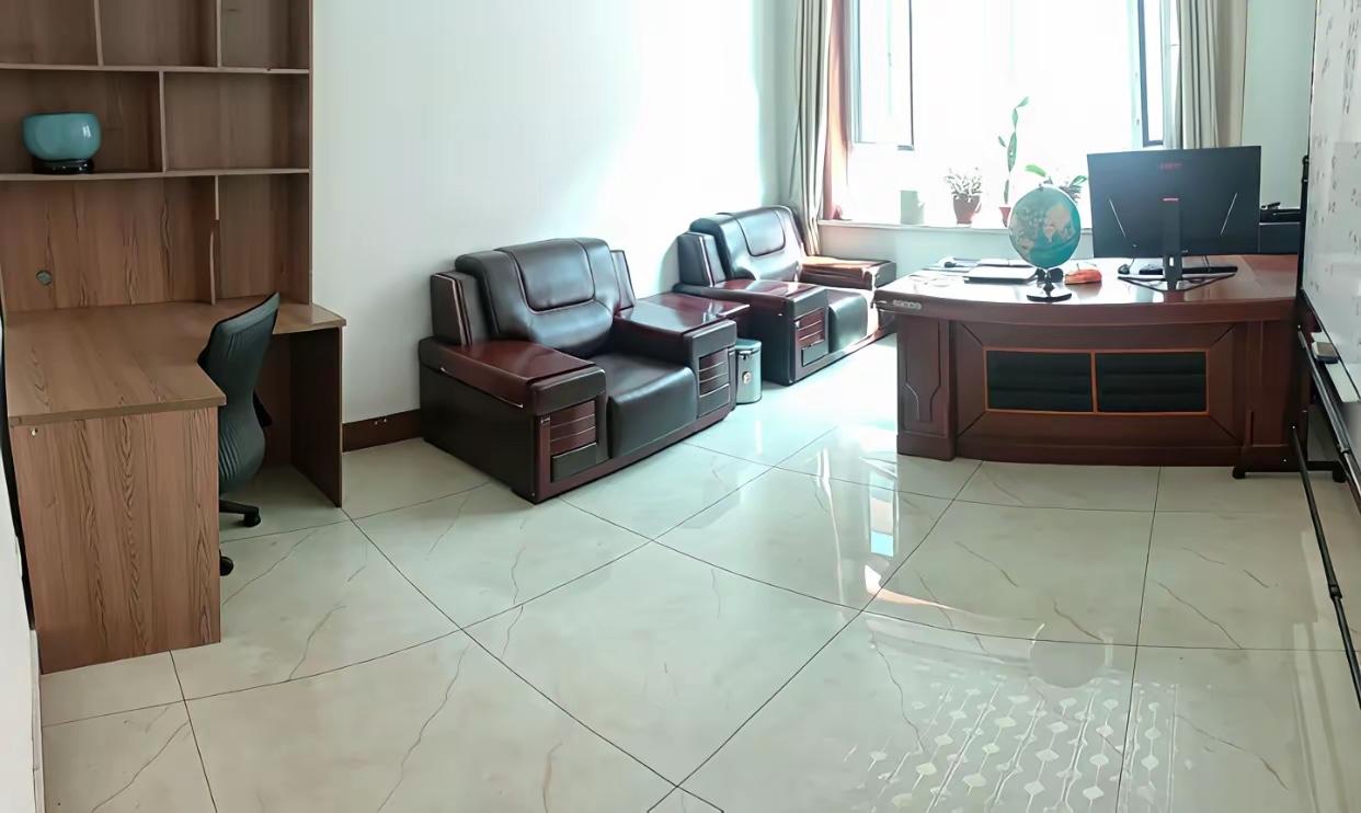 在体制内工作的话，这样的办公室什么级别领导可以办公