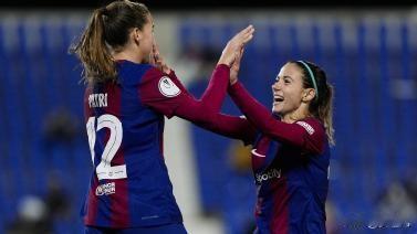 巴萨女足4-0皇马女足 晋级女子西超杯决赛
西班牙当地时间1月17日，巴萨女足4