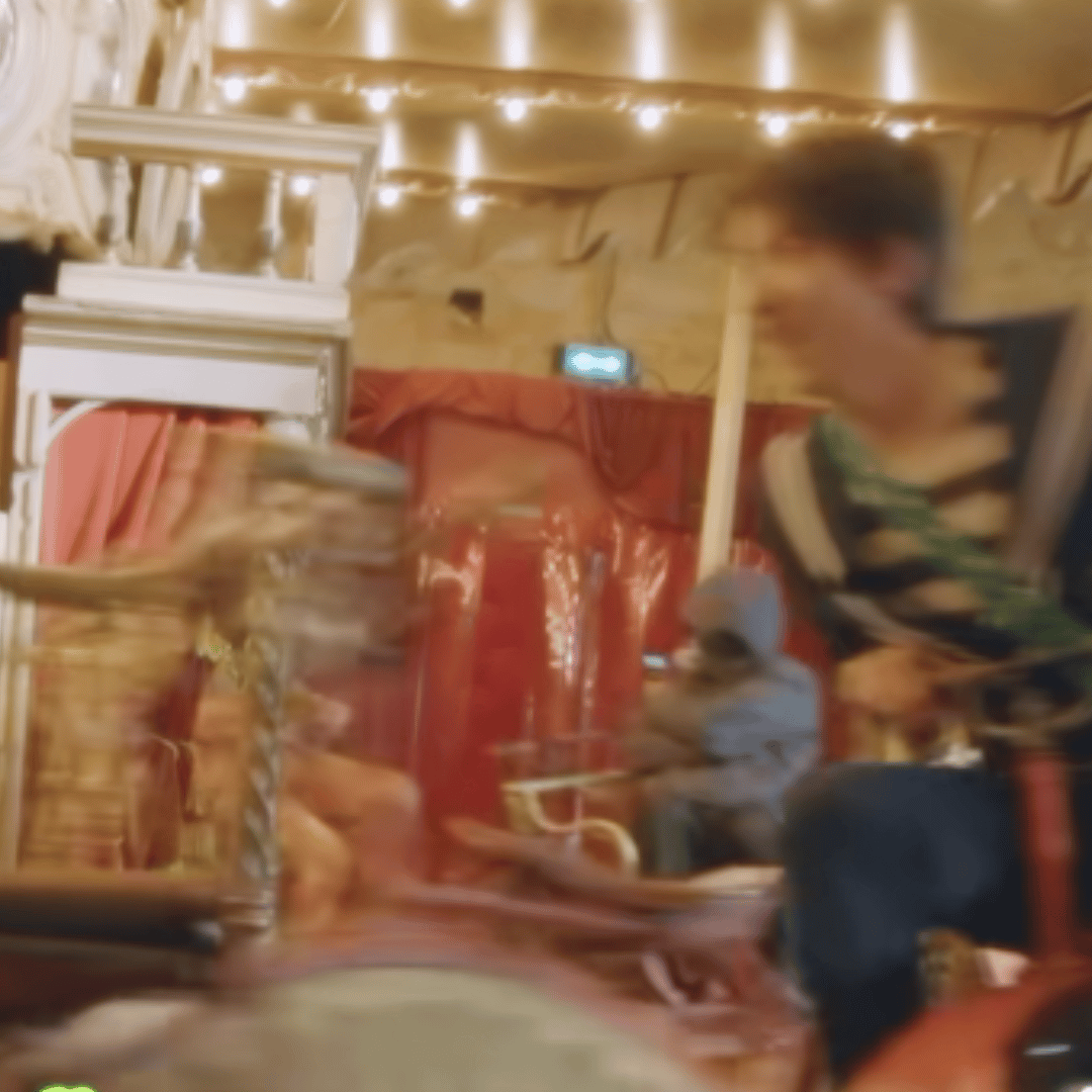 🎠🎠🎠🎠 