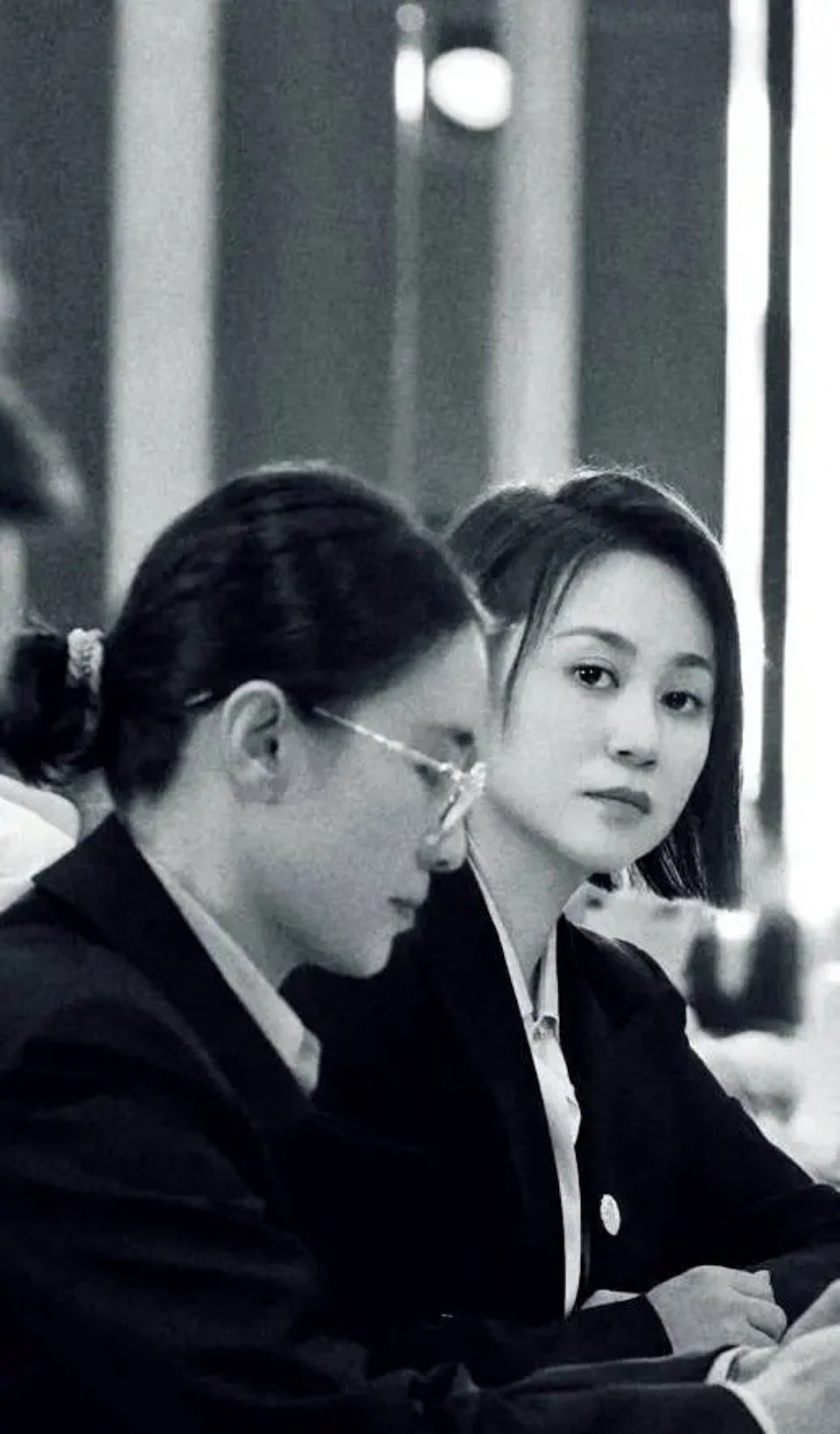 马丽这眼神充满感觉啊 ​​​