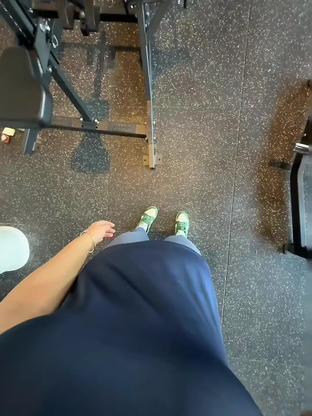 不说了挣钱去了