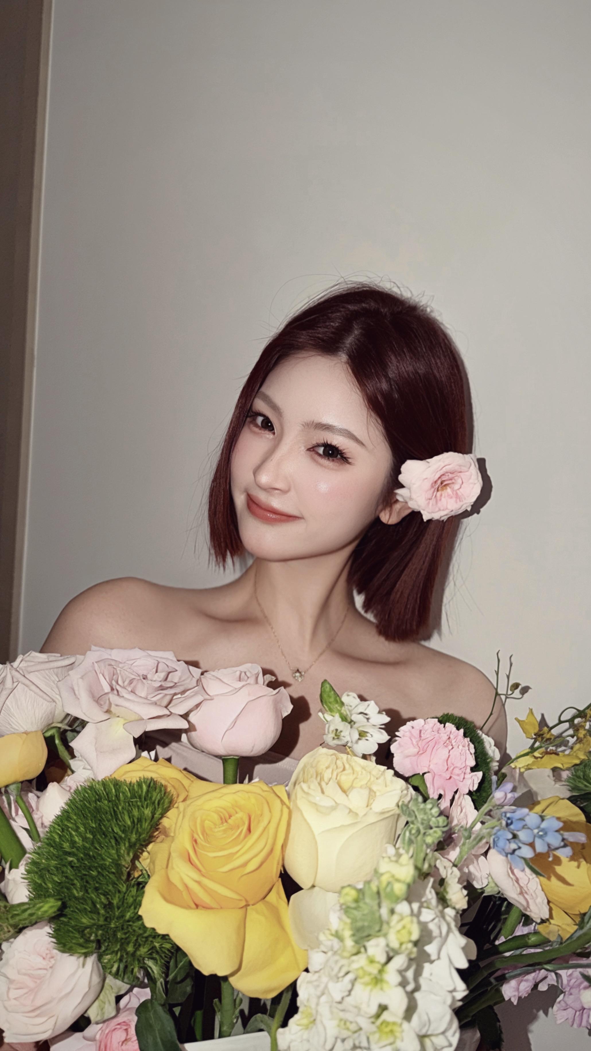女人们才不会嫉妒我 她们只会爱上我