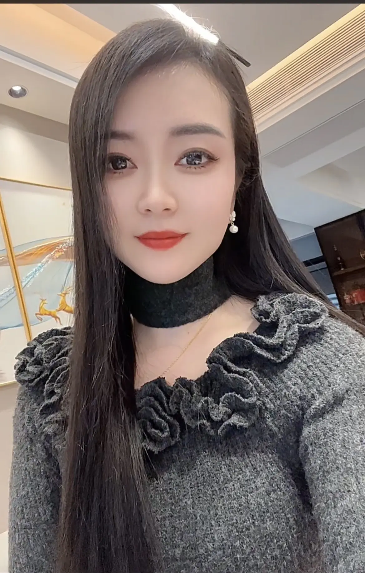 心存阳光，必有诗和远方，心中有爱，何惧人生微凉……