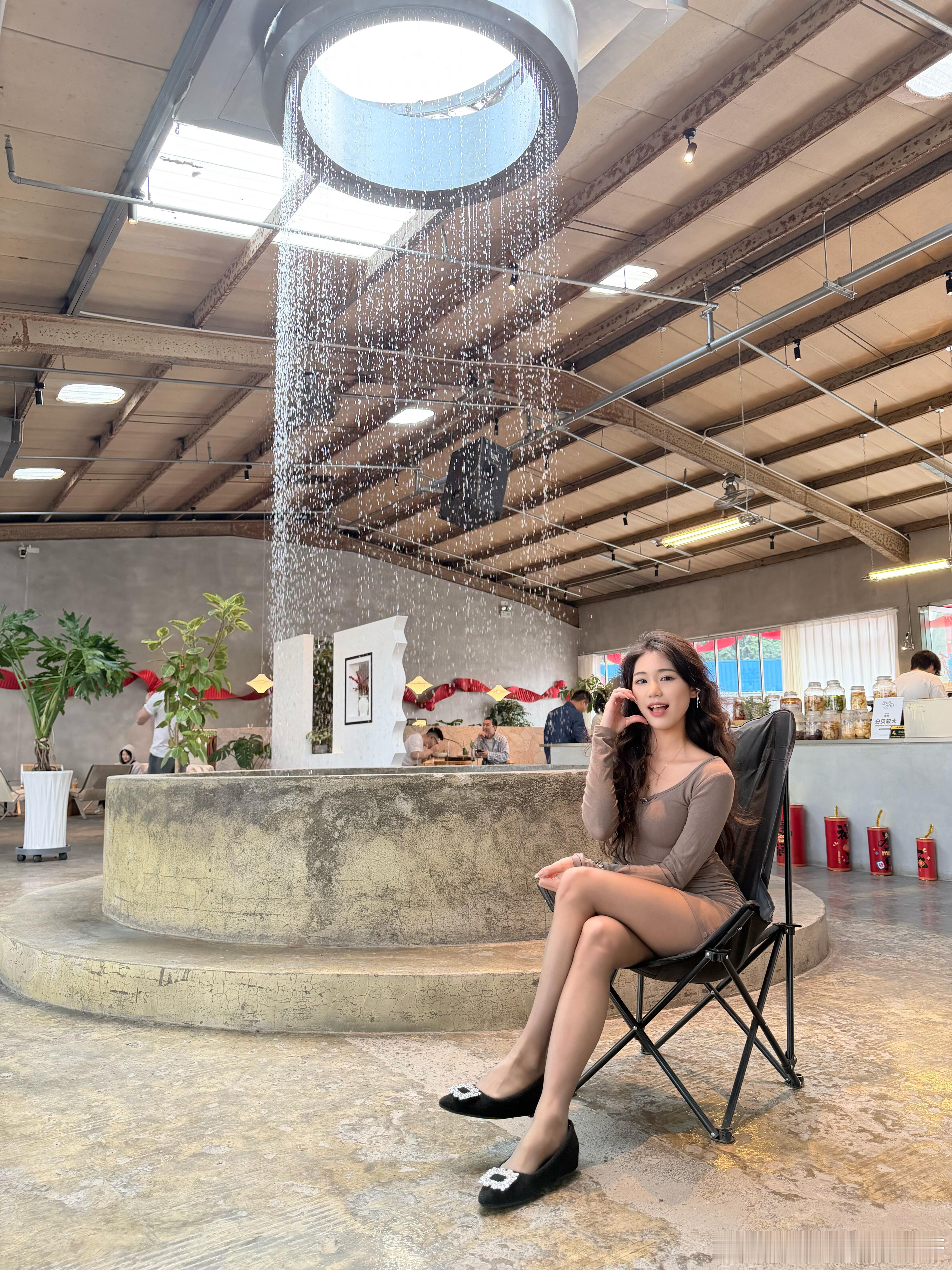 方扣单鞋与丝袜~ 