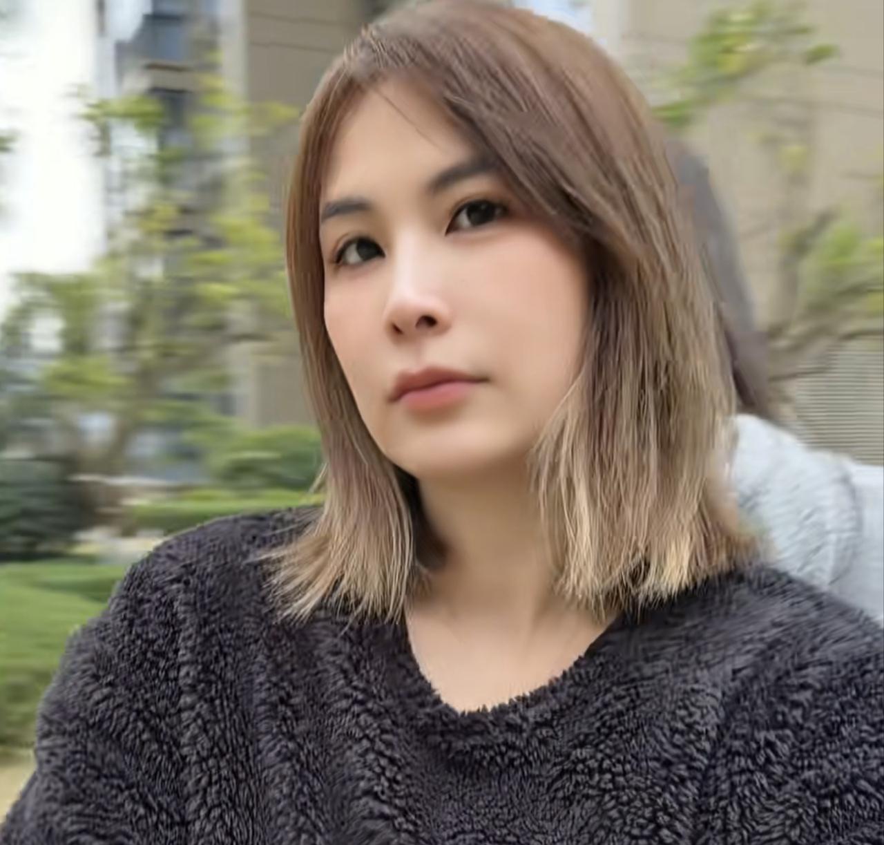 不知道二哈有没有后悔打开评论区！
现在来看还是小小哈不忘初心
    自从前两天