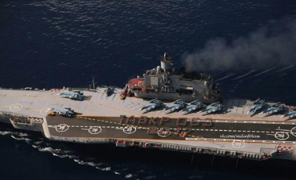 突发！在俄罗斯海军航母即将完成维修的关键时刻，俄安全局成功挫败乌克兰情报局，对库