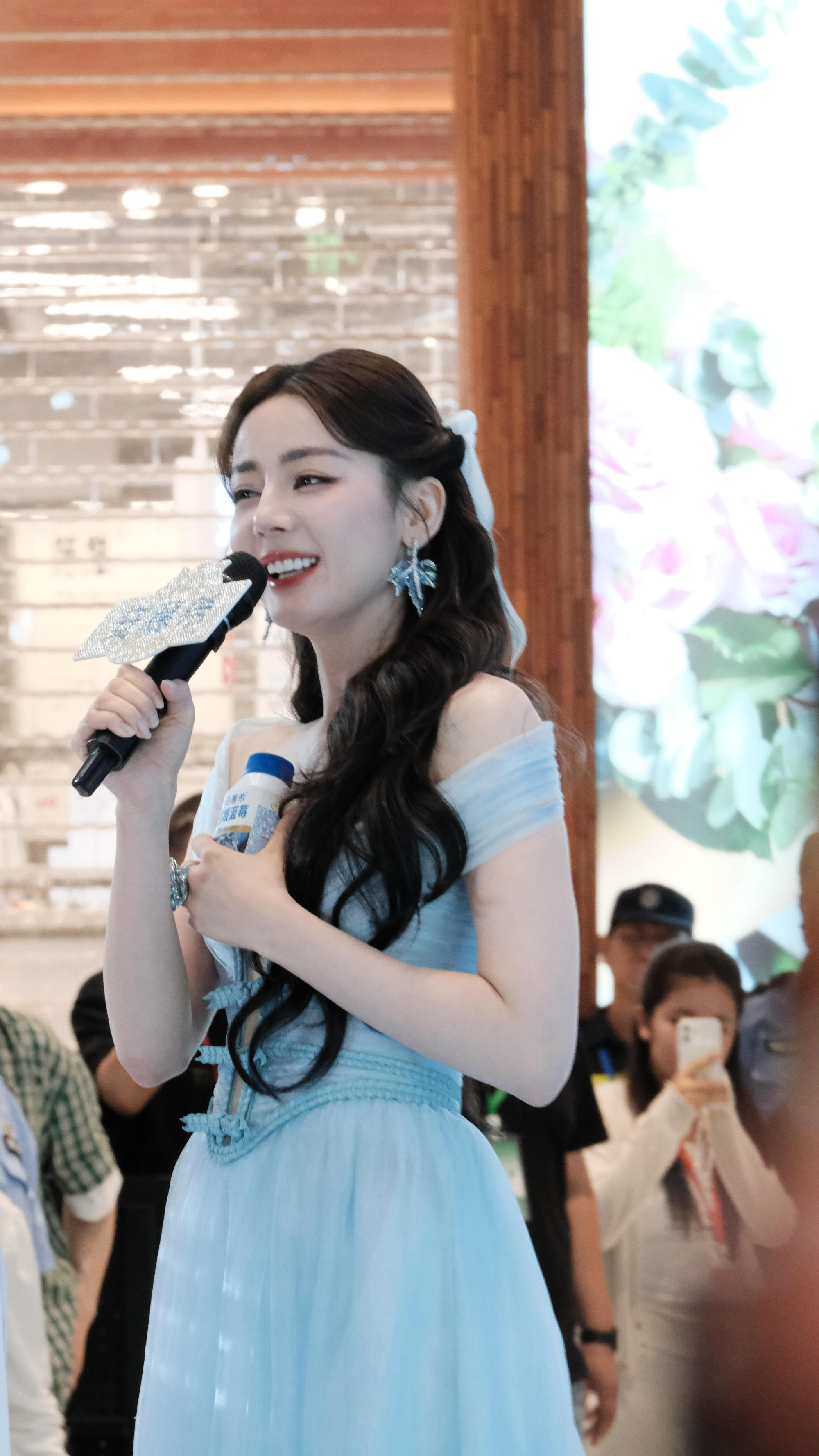 迪丽热巴迪丽热巴钰珑 dlrb 迪丽热巴功夫女足 dlrb 迪丽热巴卫蓝“日子是