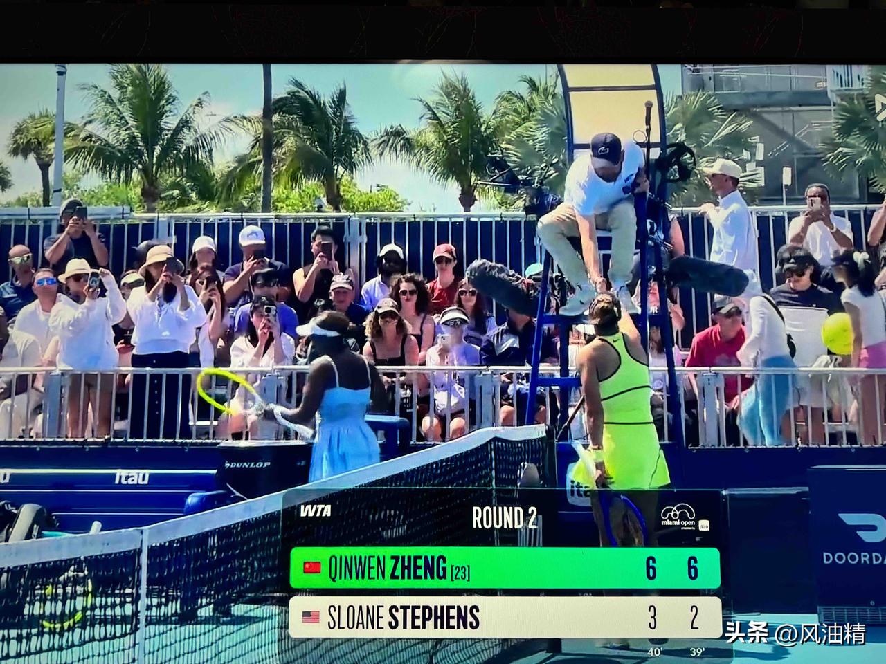 利剑出鞘：郑钦文迈阿密稳健首胜
风雨洗礼后锋芒更劲。北京时间3月22日凌晨，刚刚