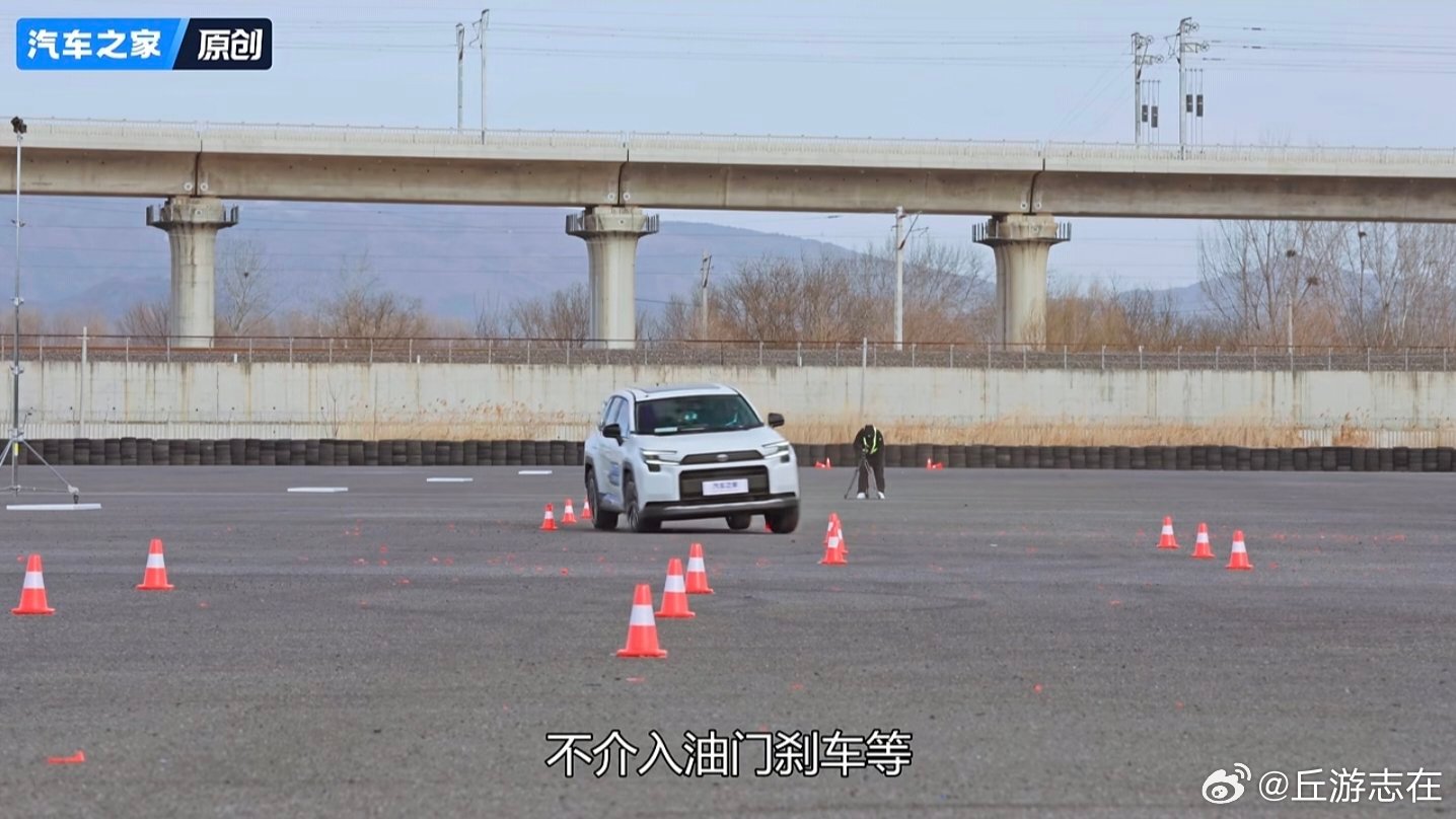 汽车之家出了个讲解视频，讲得挺好的，很多人不了解麋鹿测试，问某些测试车子都漂移了