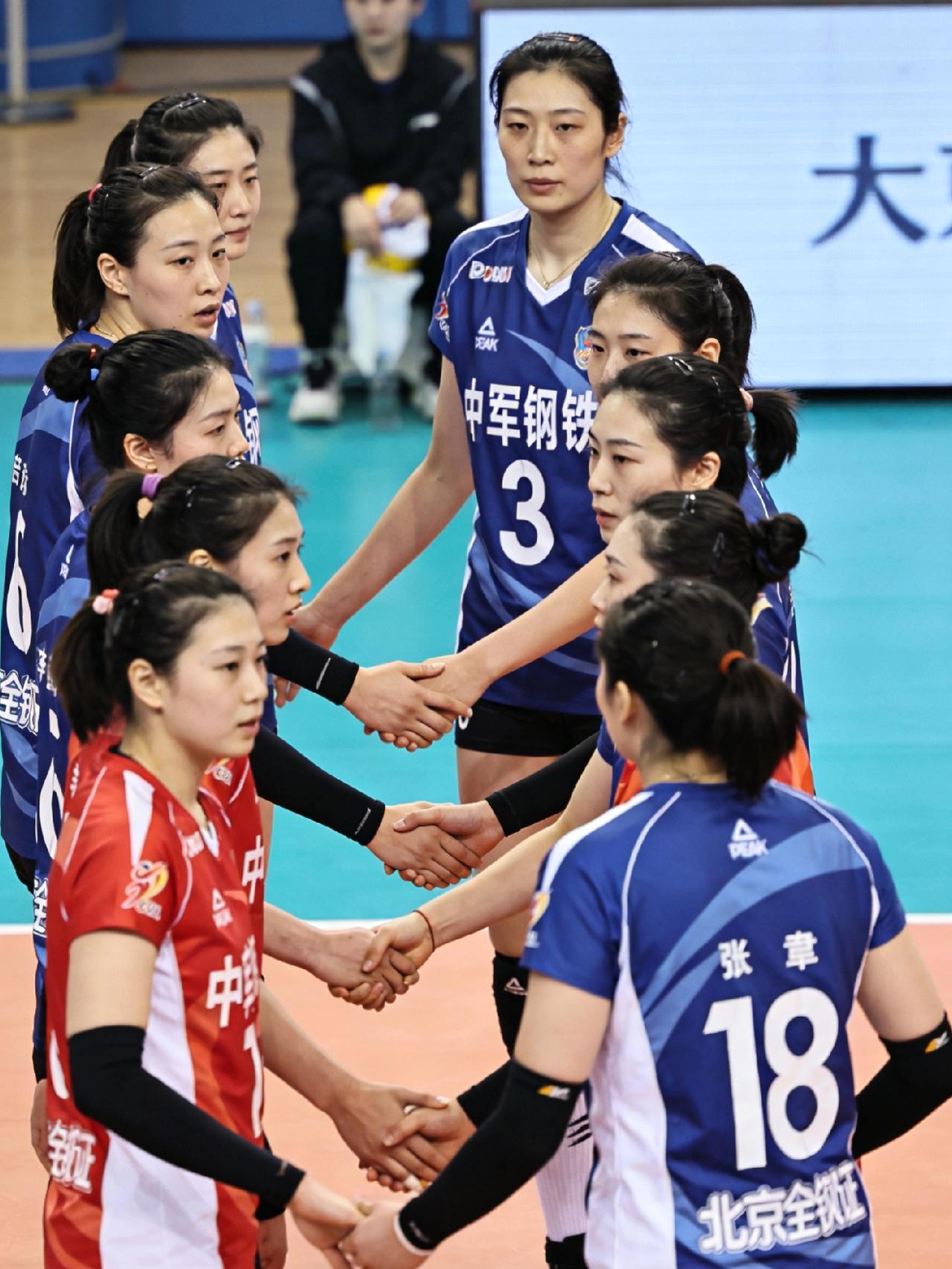 排超C组末轮决战，上海已提前晋级，最后一个四强名额，就在天津vs北京这场定胜负！