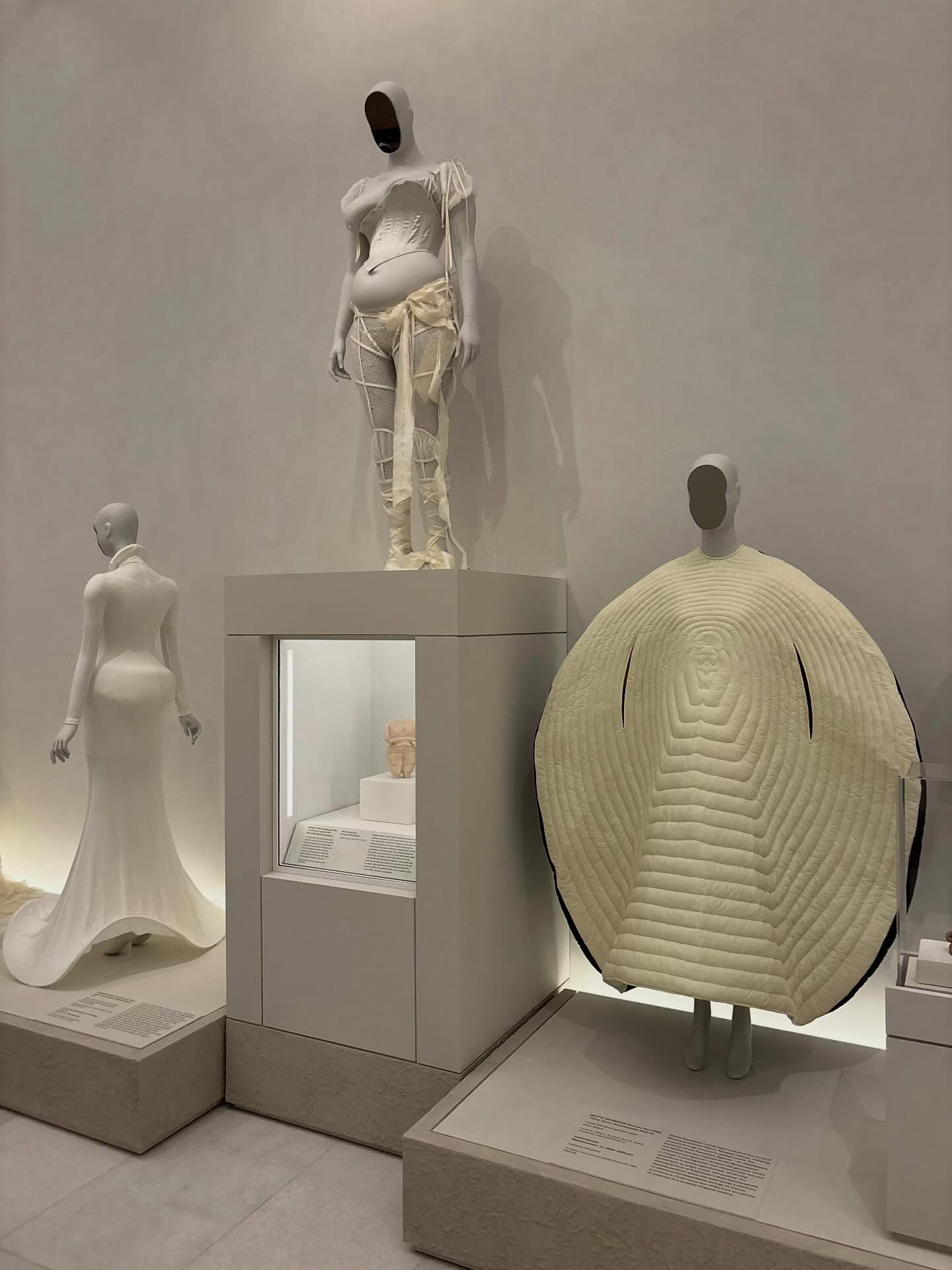 2026MetGala 今年Met Gala以Costume Art为题，试图探