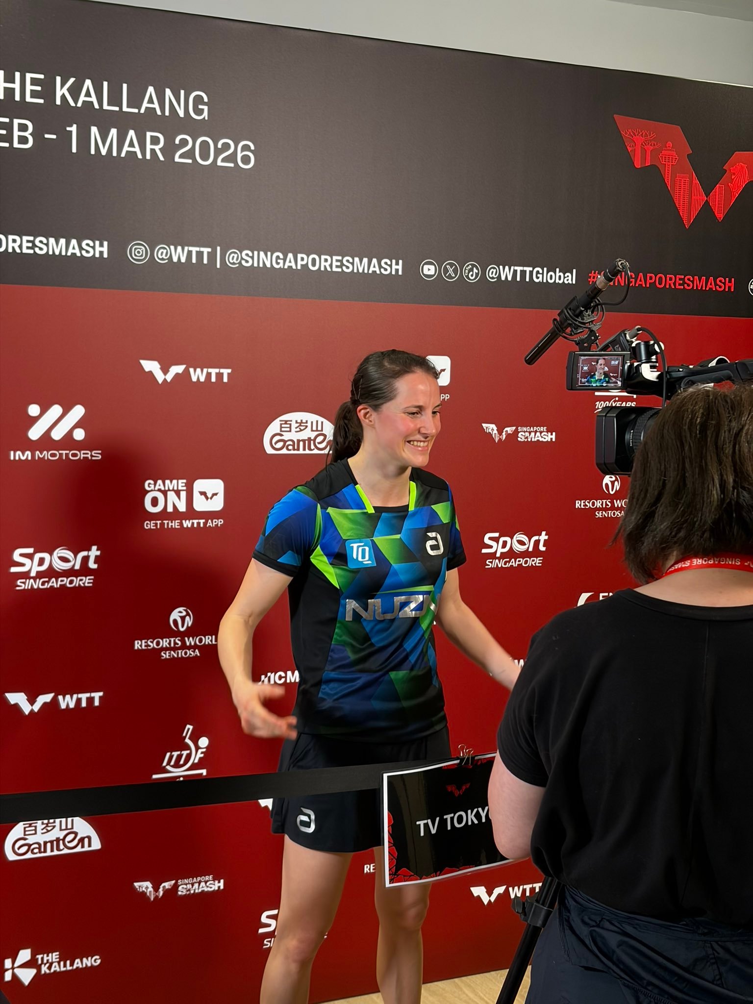 王曼昱0比3大藤沙月温特在新加坡公开赛16强赛爆冷击败朱雨玲后，得知世界排名第1