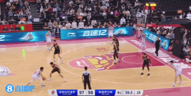 吴冠希这操作可以！[捂脸][赞][赞][赞]
先站场外迷惑对手，然后瞅准时机，进