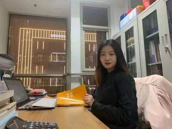 结婚不久的技师同事今天向我吐槽
为什么情侣怀孕率100%
大学生怀孕率80%
结