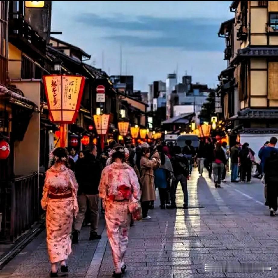日本提高入境费，这一举措到底是“拒客”还是“引流”，实在难以轻易下结论。自7月1