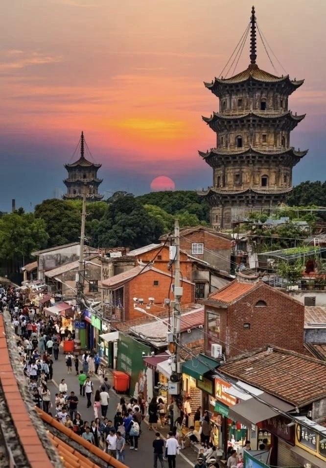 舞台再大，你不上台演讲，永远是个观众；平台再好，你没参与，永远赚不到钱；胆子再大