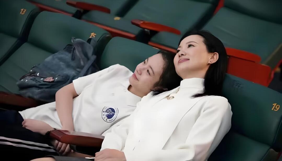 网传《小欢喜2》将于2026年10月开机。原班人马回归。赶紧拍起来吧！ ​