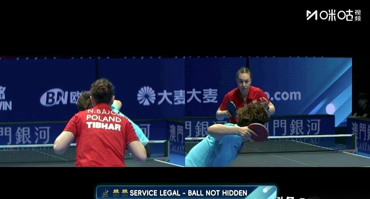 澳门单打世界杯，王艺迪的球刚发出去，裁判的手就举起来了。
判罚：发球遮挡。
开局