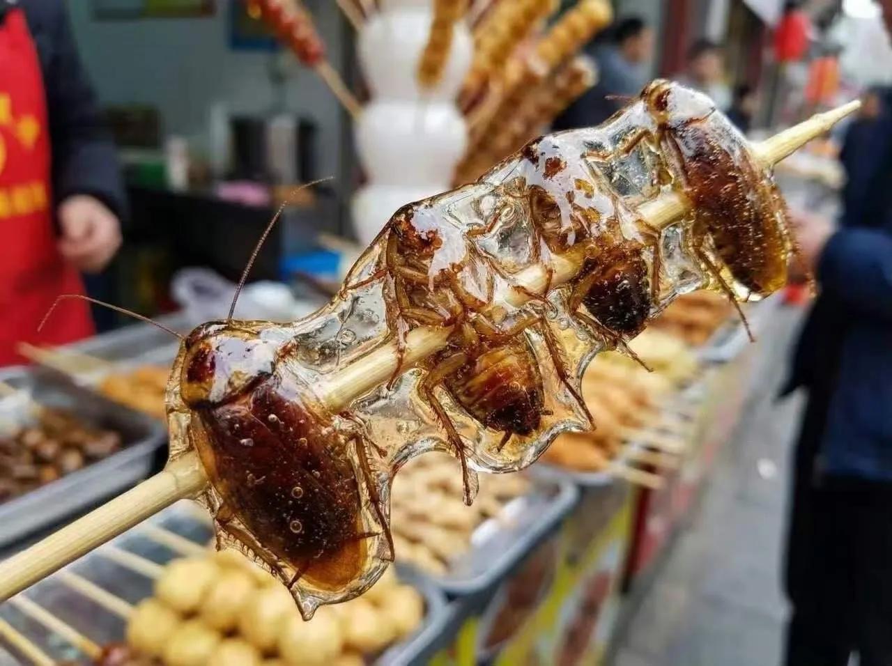 猜一演员。
注：老戏骨