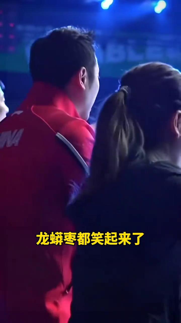 王楚钦3比1胜松岛辉空，为国乒拿下第二分。王皓激动的握拳怒吼：王楚钦太争气了，日