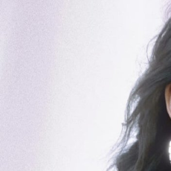 #杨紫[超话]#不允许没有看过杨紫新杂志的美照！气质美女即视感，快来贴贴吧 ​​