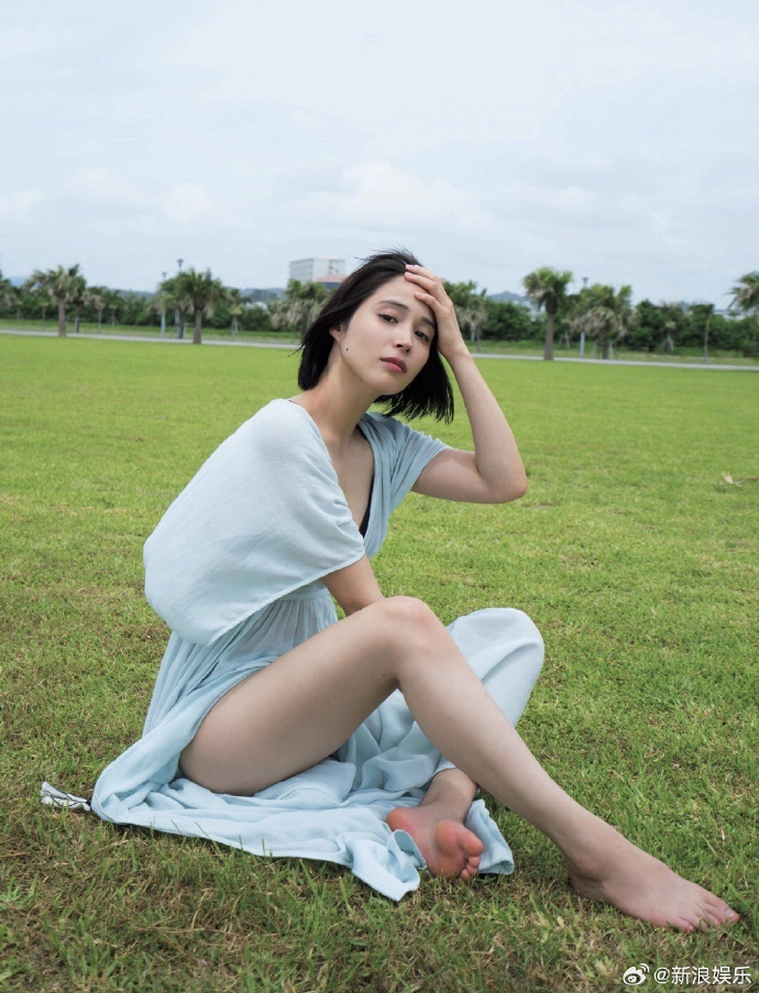 广濑爱丽丝道歉广濑爱丽丝就争议发言道歉 近日，广濑爱丽丝晒出一张表情夸张的吃辣照