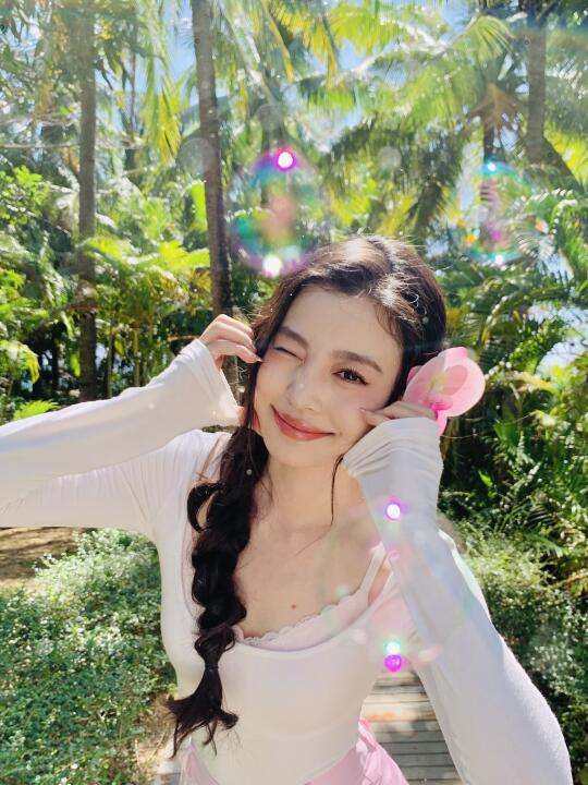 是充满生命力的春天🌷