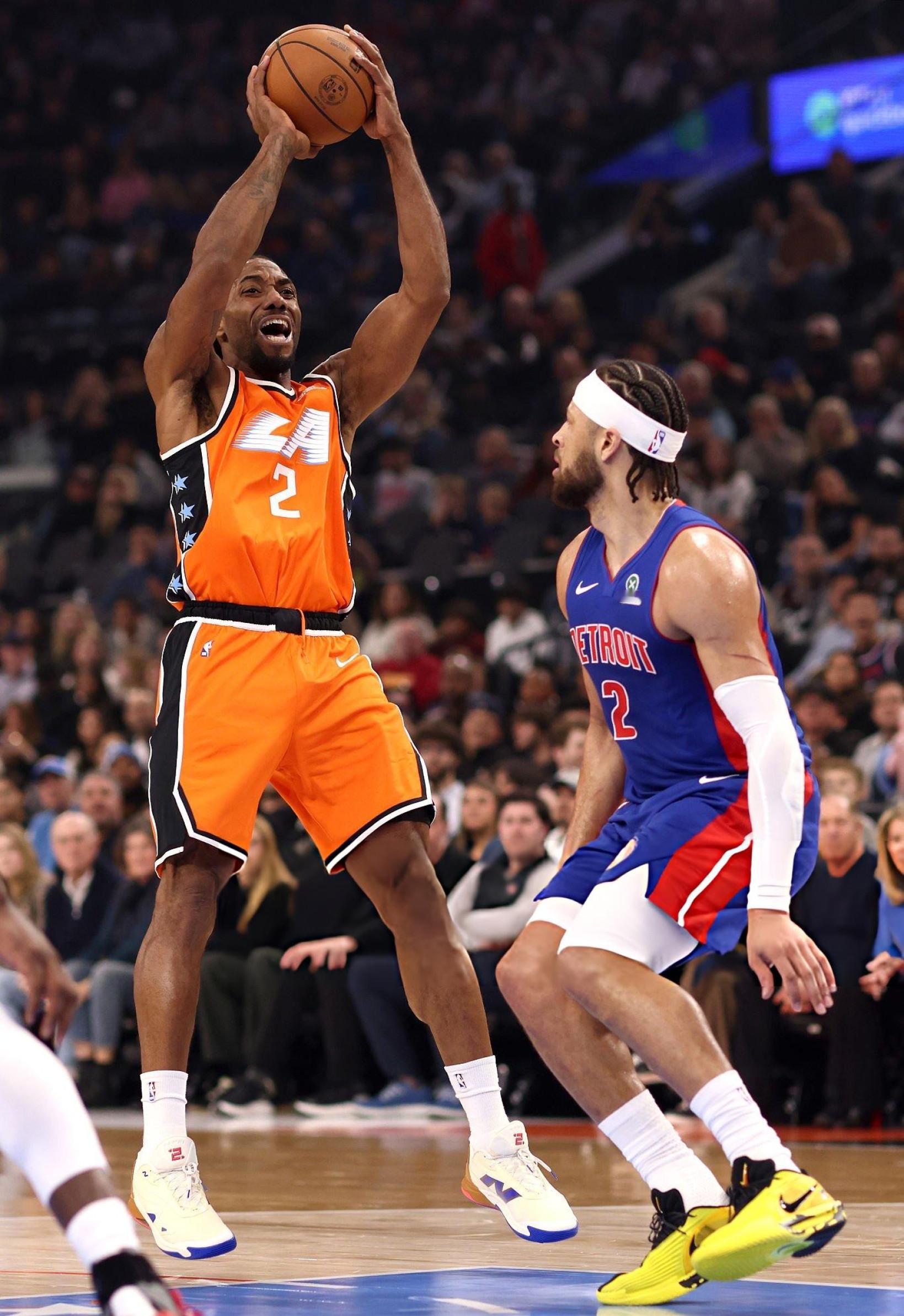 伦纳德已经46分了，生涯新高新赛季篮不住 我的观赛搭子