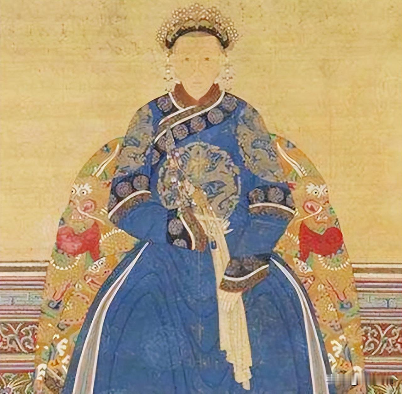 1685年，康熙喝醉了误入辛者库，无意中看到一个倾国倾城的小宫女，于是就宠幸了她