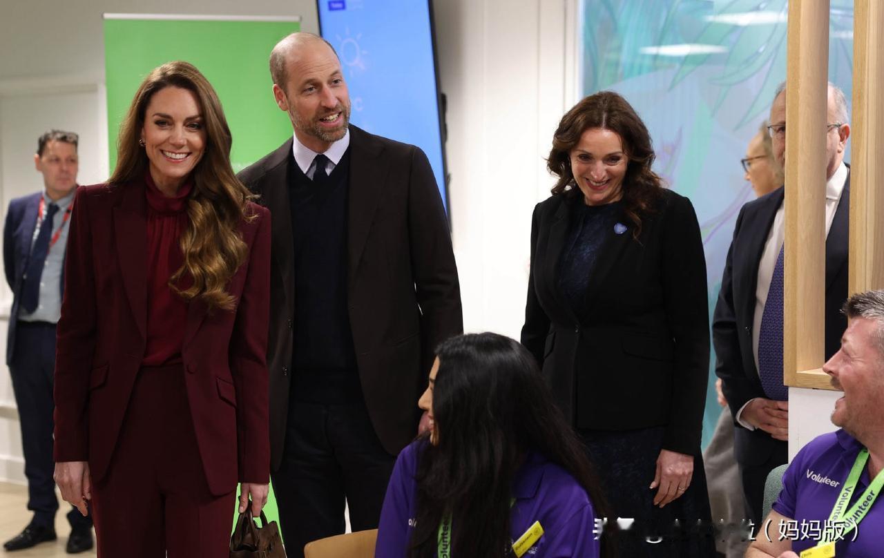 圣诞小假期结束啦！威尔士夫妇正式开启了新的一年。作为皇家赞助人，在伦敦合体访问查
