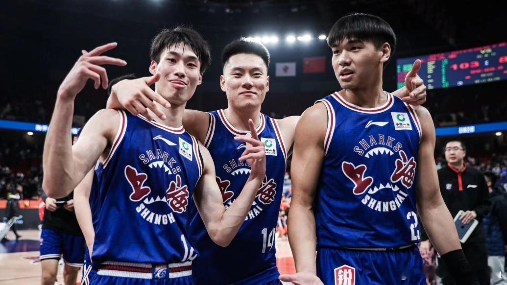 北京男篮vs上海男篮北京时间5月20日，CBA半决赛G3“天王山之战”在北京五棵