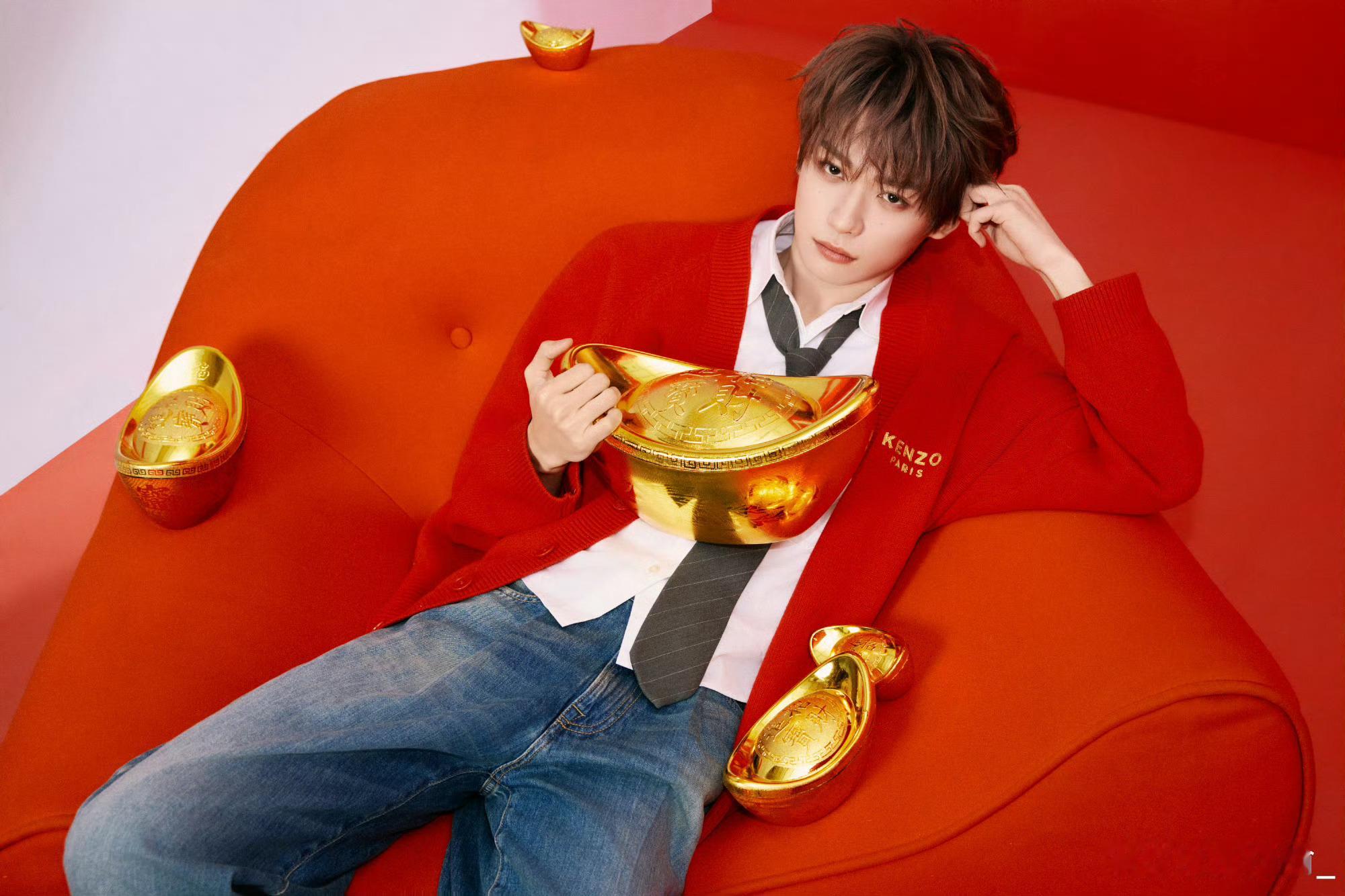 恭喜梓渝超话发帖量超2亿，这是真顶流了吧