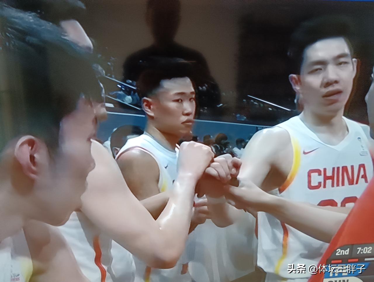 中国男篮两场世预赛全胜，明天回国解散，但是，根据上场十二人表现，这十二人在未来国