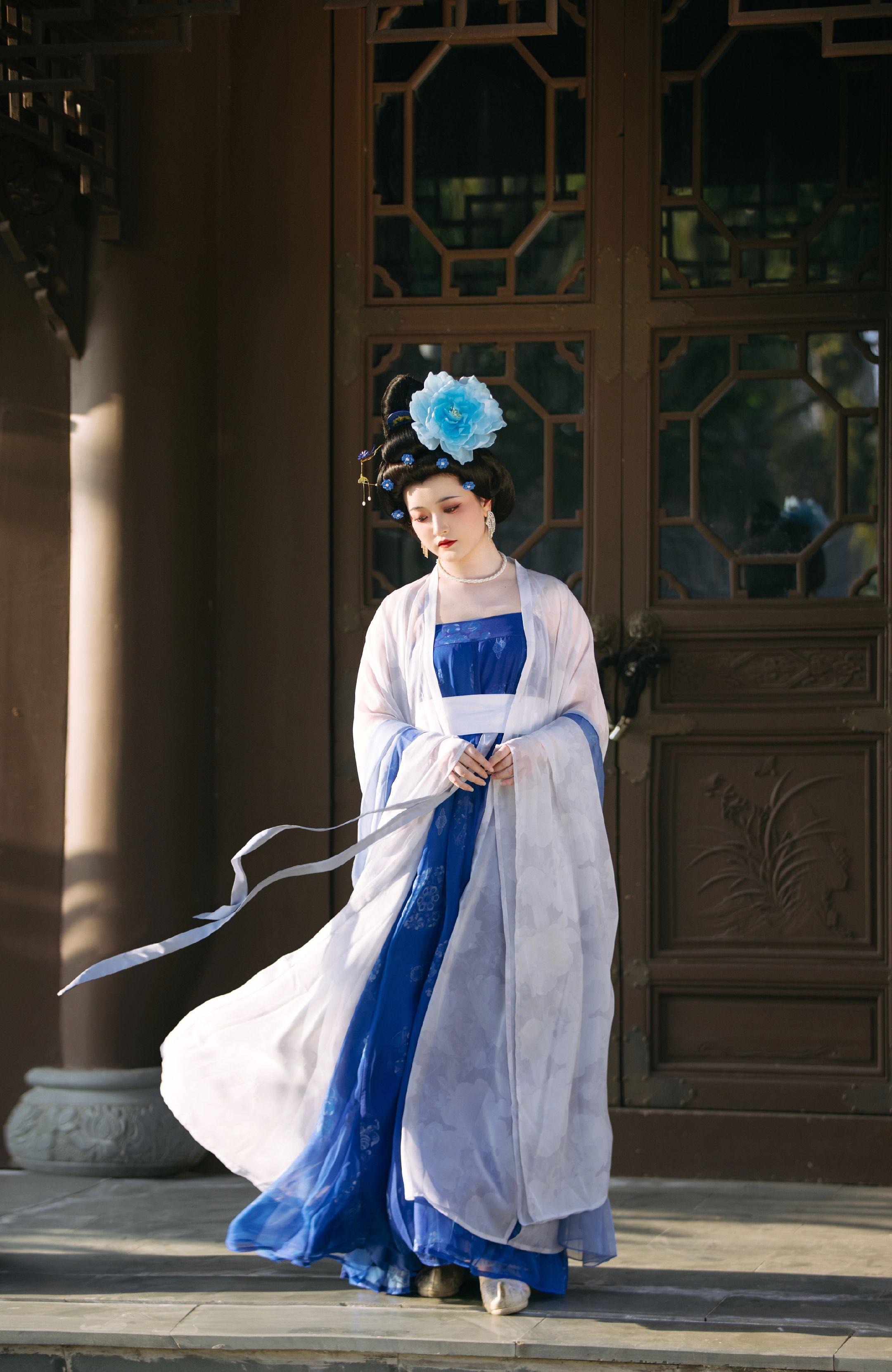 故事太艳，缘分太浅～。