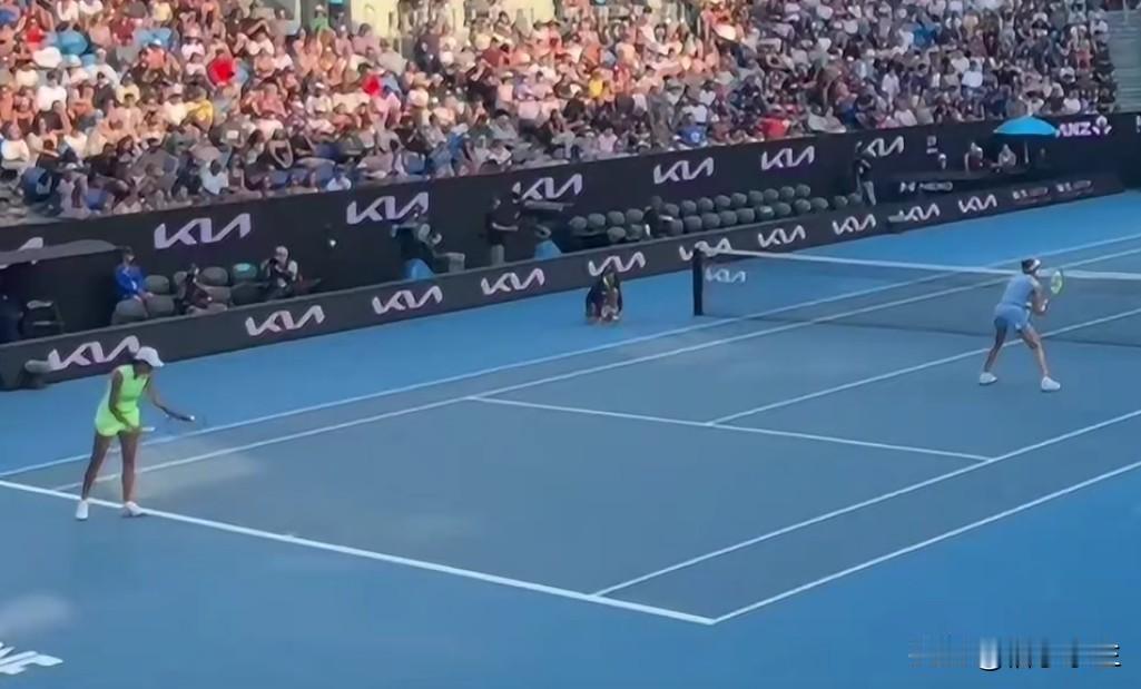 37岁的张帅斩获澳网女双冠军，收获生涯大满贯第三冠。这一成绩再次证明，年龄不是运