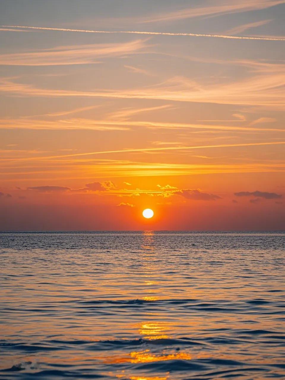 #看看你拍的海边的日落#北海紫霞湾的落日🌇看看那哪一幅不是我拍的[大笑][大笑