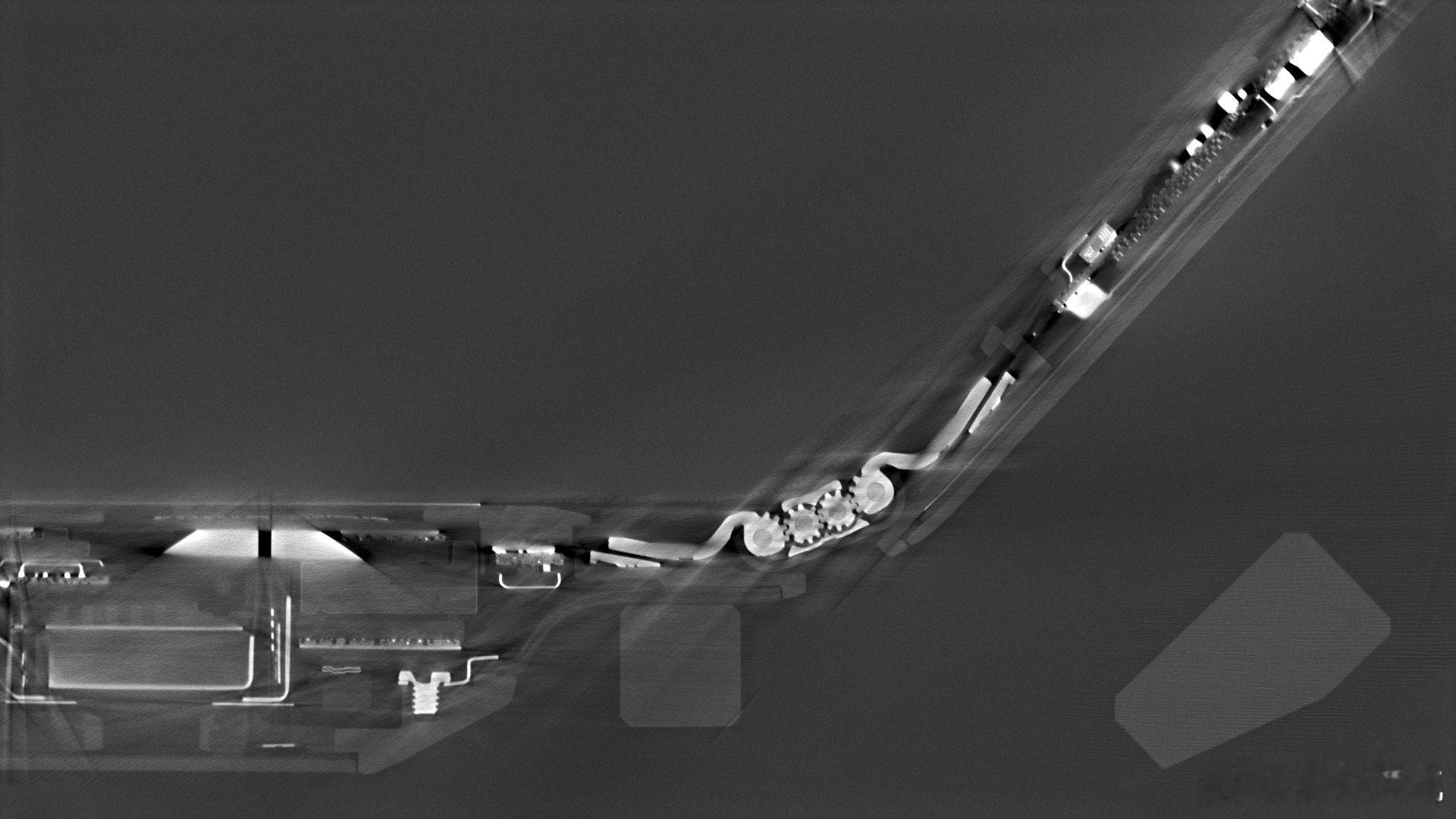 之前大家一直以来都是很欣赏这款手机的，不仅是材料与工艺的突破，更是折叠屏手机从“