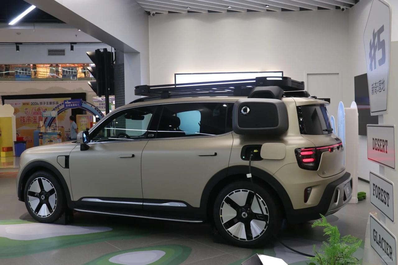 过年回家，想买台20万以内有面子又实用的车？别急，这台刚上市的新车可能正对你胃口