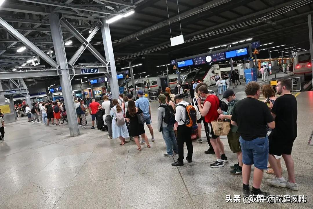 德国铁路全域停运事故调查尚无定论，本土政客媒体却抢先把责任归咎中国制造零部件
 