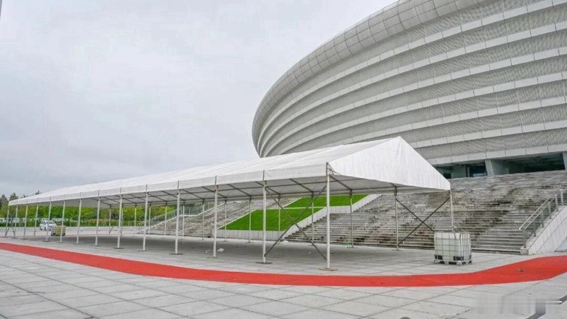 玉环主场燃动吴越杯周日玉环奥体迎足球大战！台州对阵温州，嘉年华逛吃打卡嗨不停 