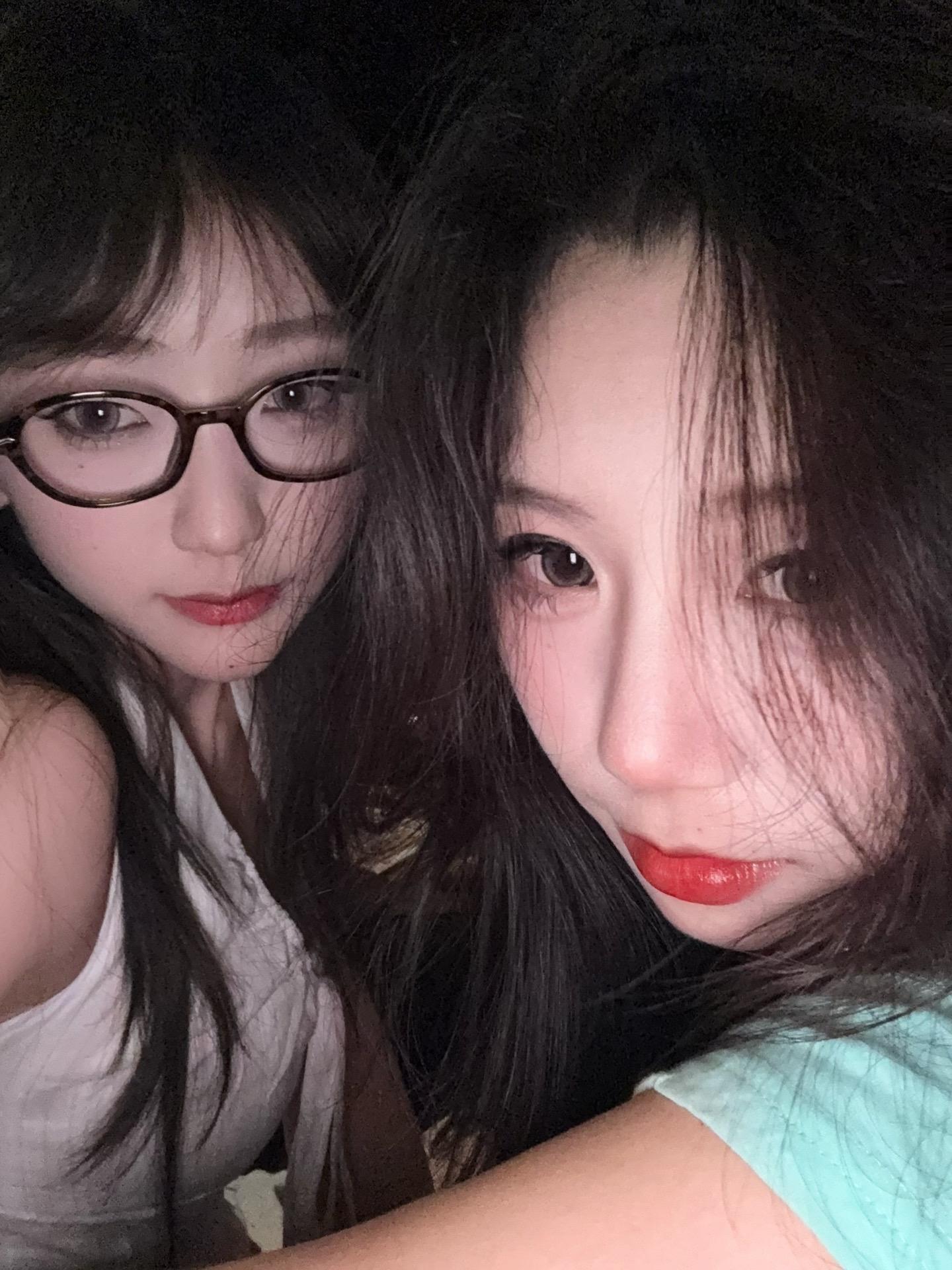 虽然我们看起来很漂亮 但事实也确实如此